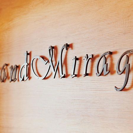 Grand Mirage Otel Avlonya Dış mekan fotoğraf