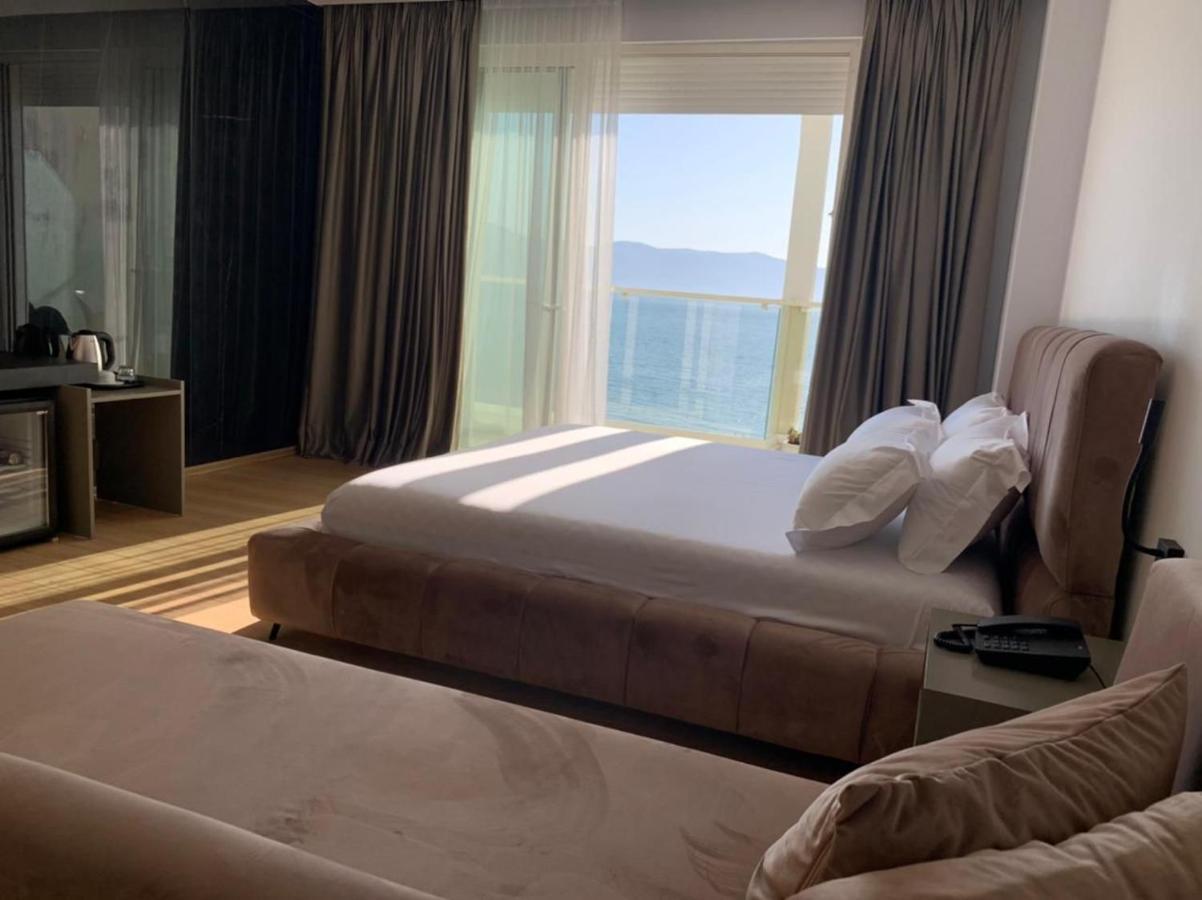 Grand Mirage Otel Avlonya Dış mekan fotoğraf