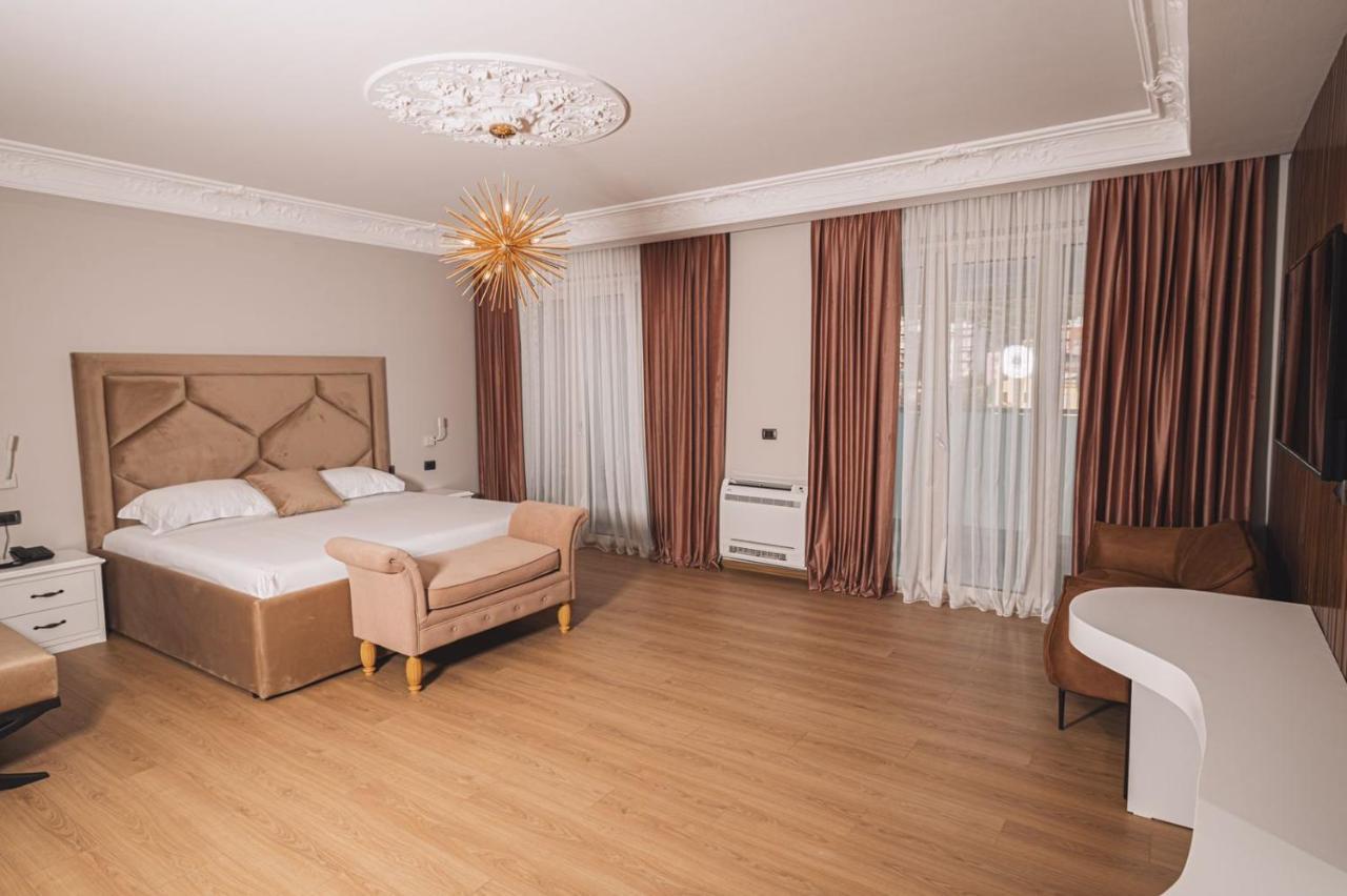 Grand Mirage Otel Avlonya Dış mekan fotoğraf