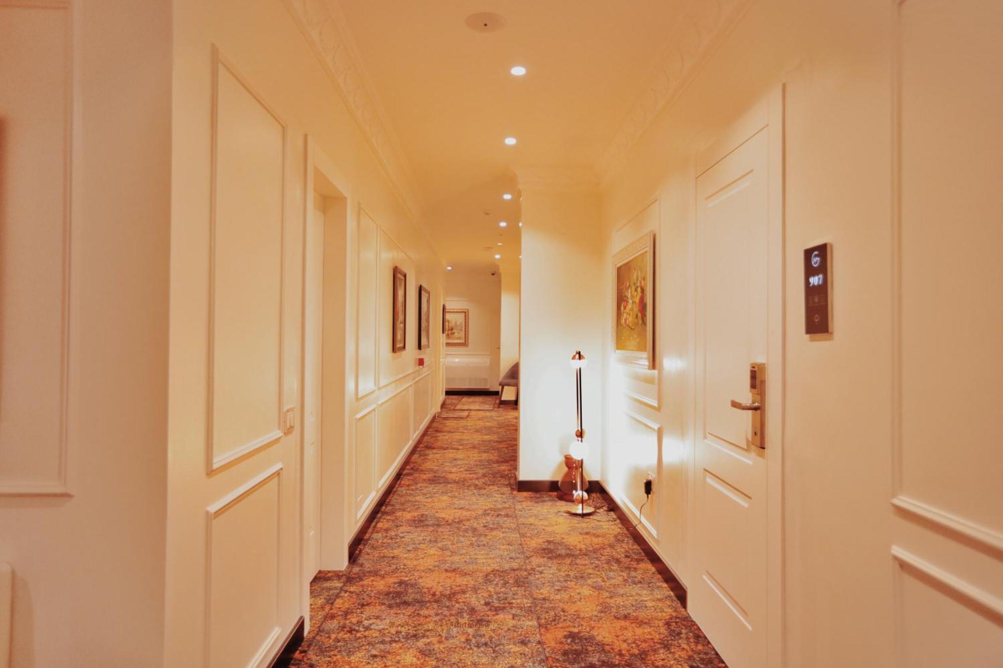 Grand Mirage Otel Avlonya Dış mekan fotoğraf