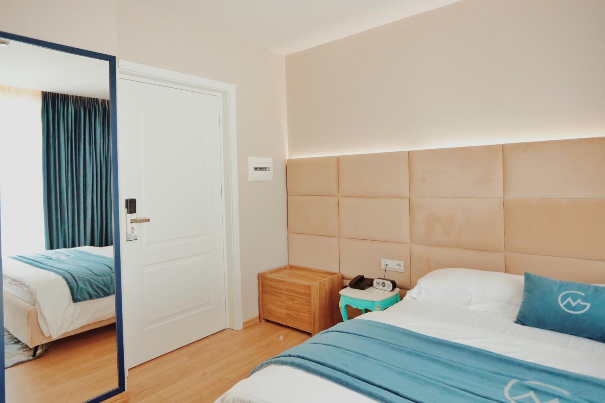 Grand Mirage Otel Avlonya Dış mekan fotoğraf