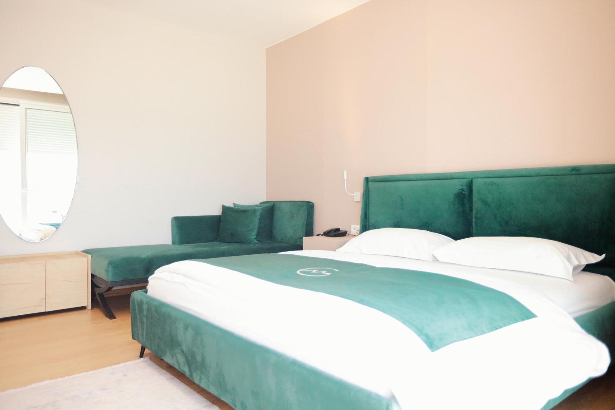 Grand Mirage Otel Avlonya Dış mekan fotoğraf