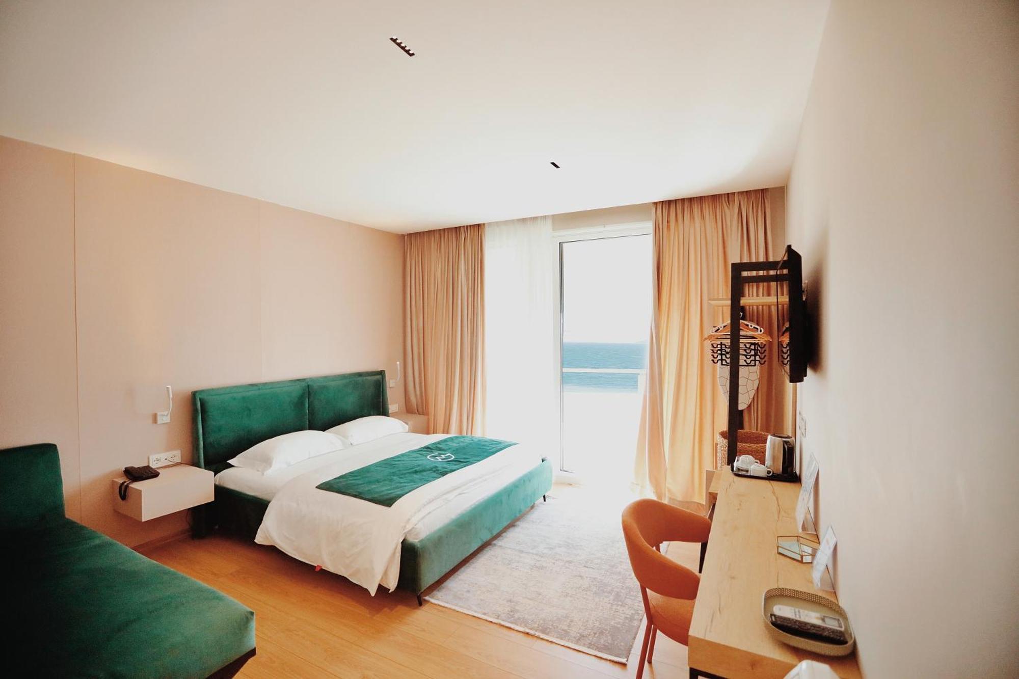 Grand Mirage Otel Avlonya Dış mekan fotoğraf