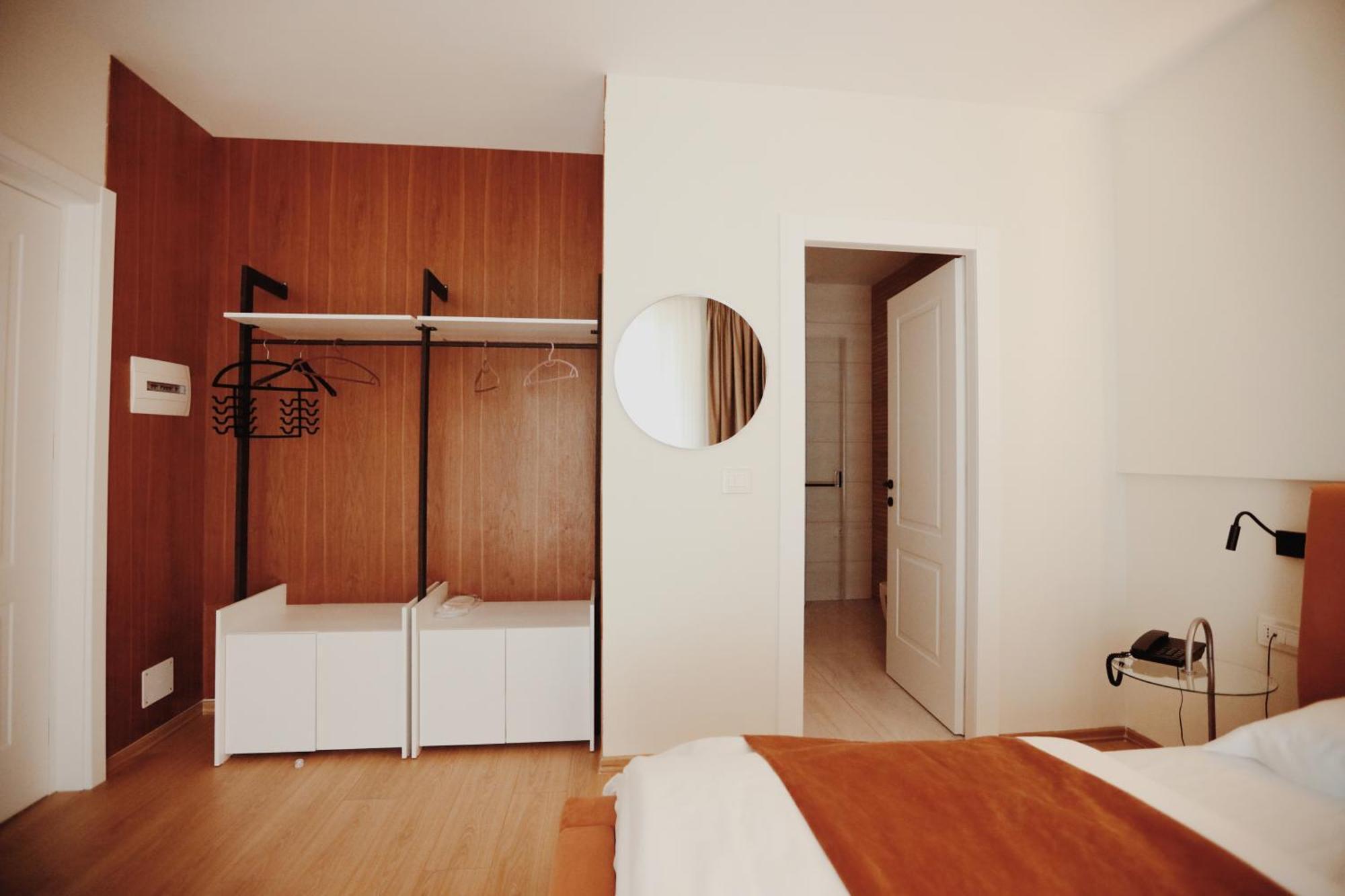 Grand Mirage Otel Avlonya Dış mekan fotoğraf